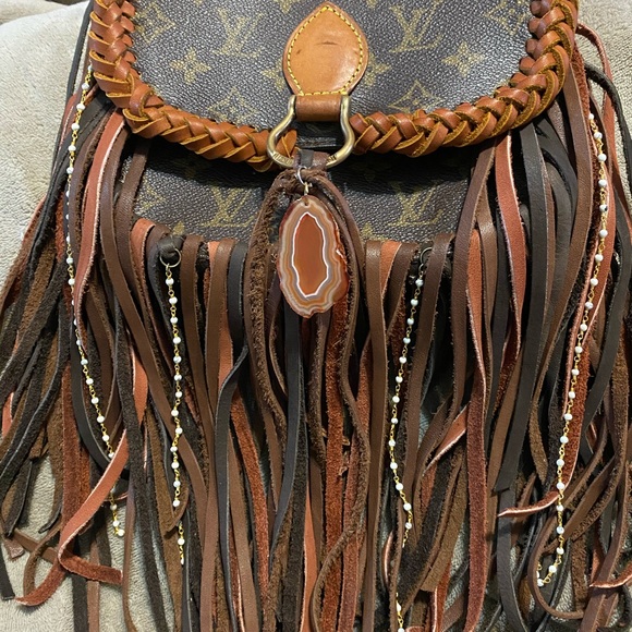 Meet your Posher, Kymber - Picture 5 of 16